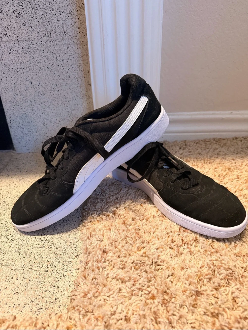 Puma Black and White Casual Athletic Sneakers